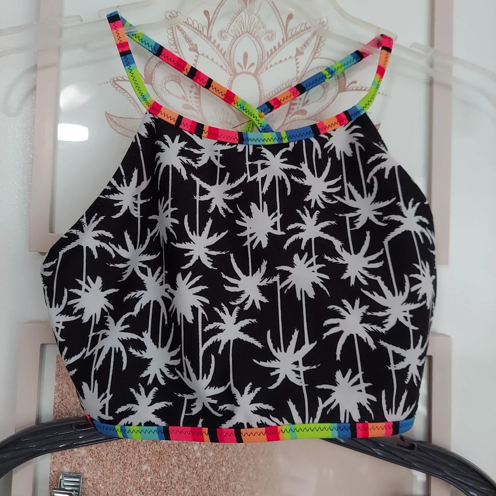 🎁 10/$25- Palm Palooza Art Class Reversible Bikini, size 14